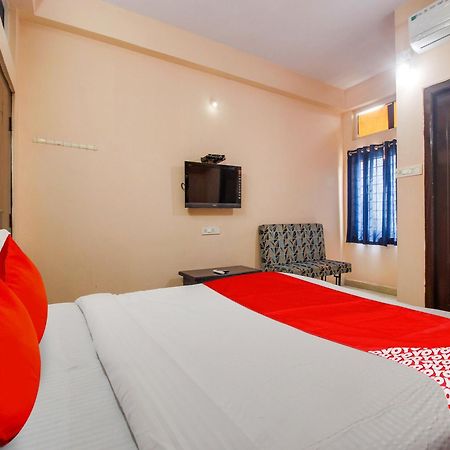 Hotel O R.J.International Pedda Ambarpet Extérieur photo